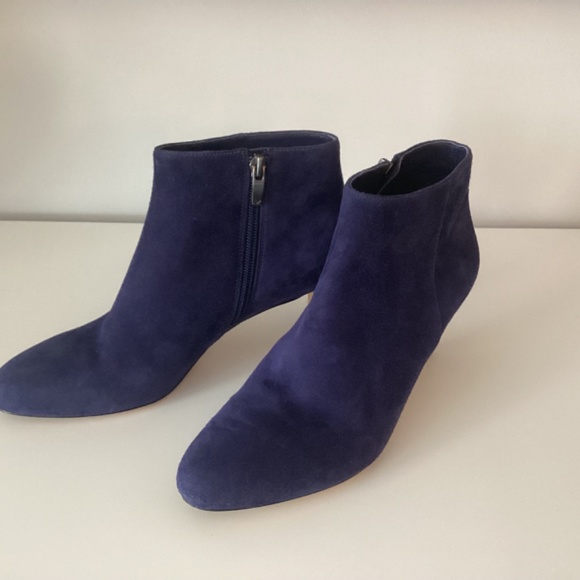 Via Spiga Bootie in Blue  Sz.7.5 - Picture 2 of 4